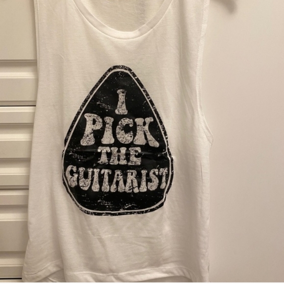Sold Mamie Ruth I Pick The Guitarist White Graphic Tank Top S - Picture 2 of 4